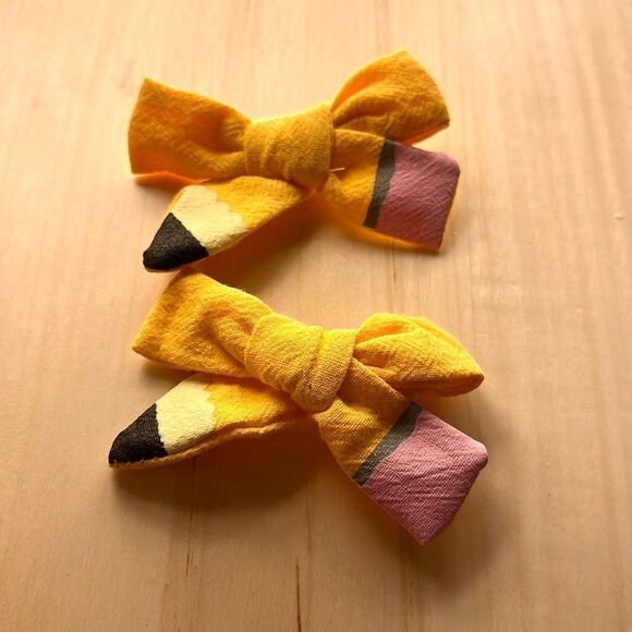 Hair clips - Picture 2 of 3